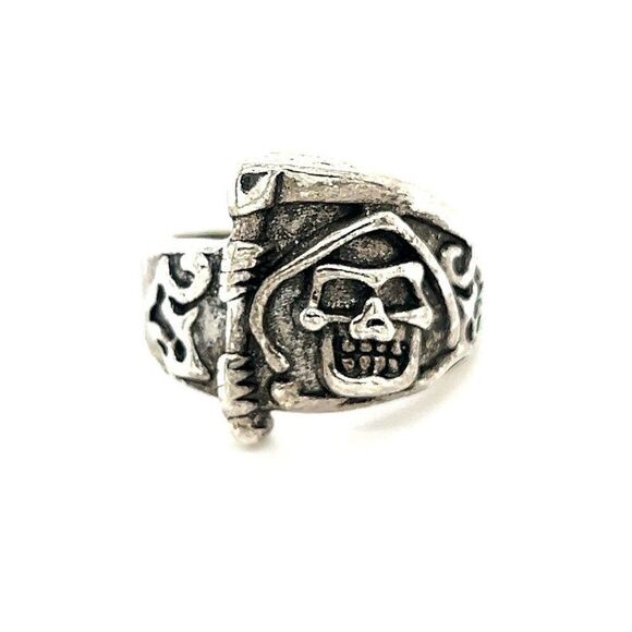 Skull Womens Ring - Picture 1 of 4